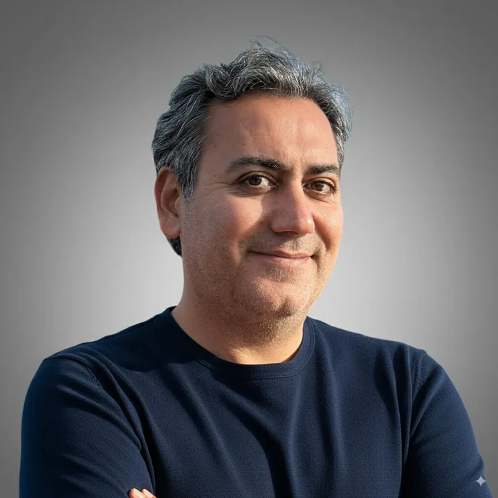 Portrait of Mehdi Allahyari