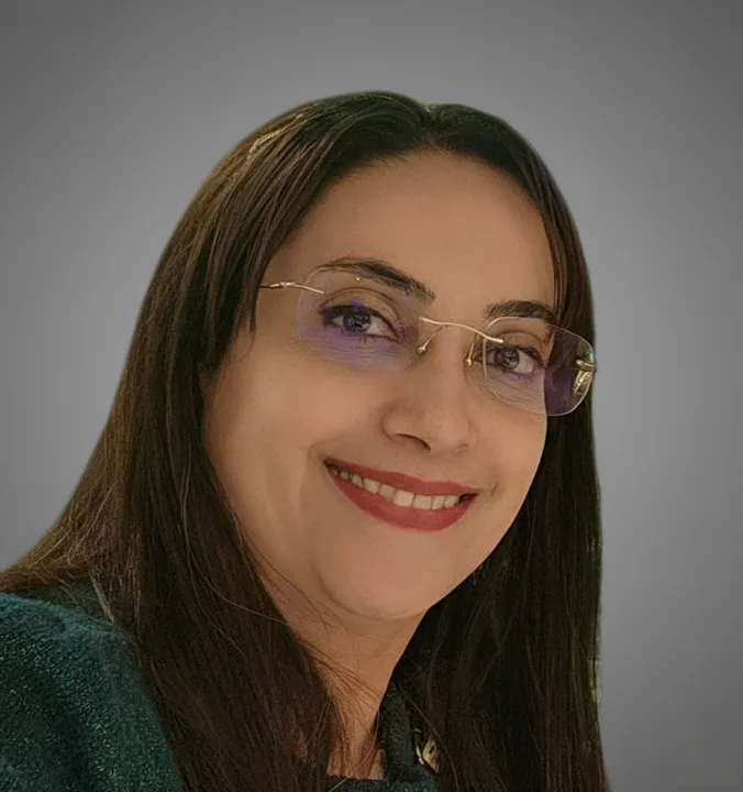 Portrait of Parisa Darkhal